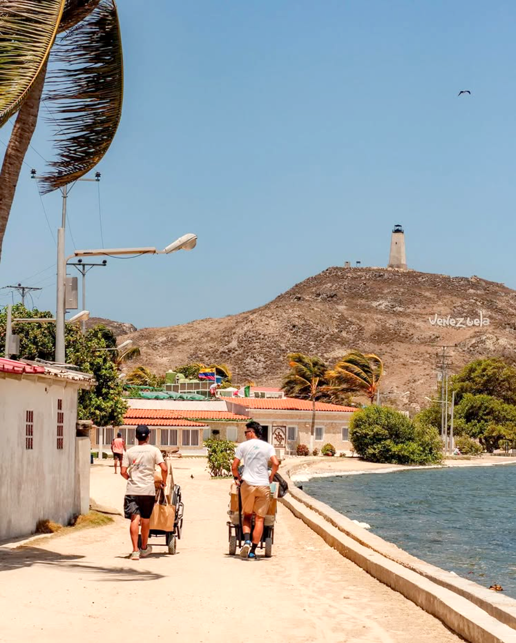 posada-casa-turquesa-los-roques-faro-1